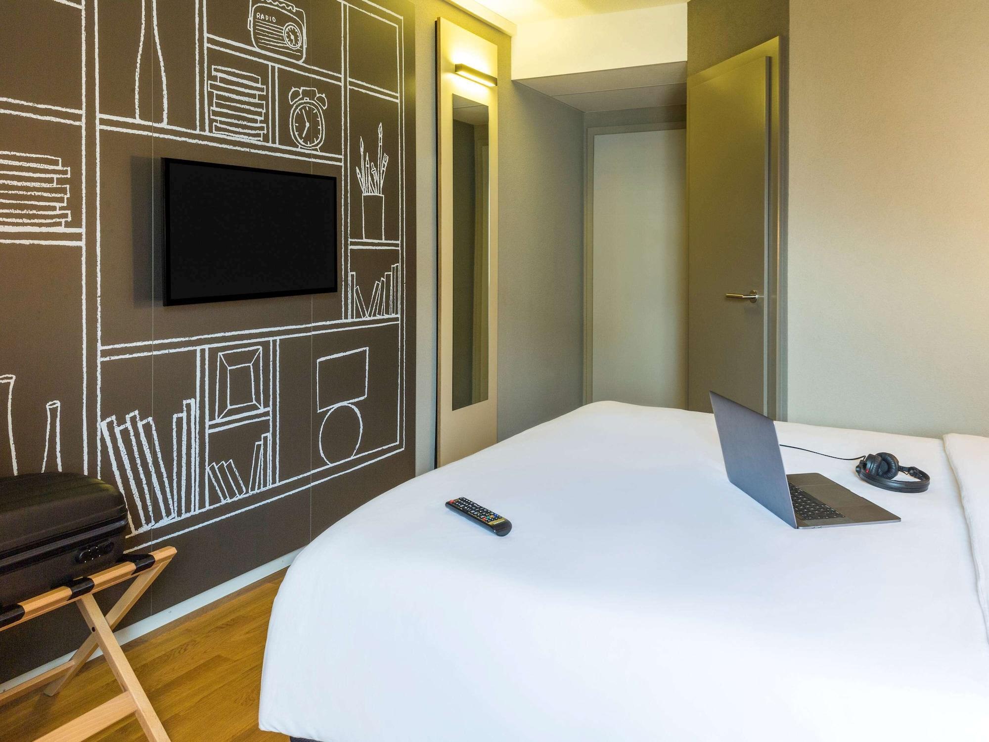 Ibis Sion Hotel Exterior foto