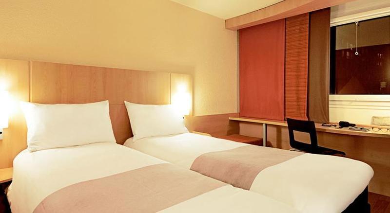 Ibis Sion Hotel Exterior foto
